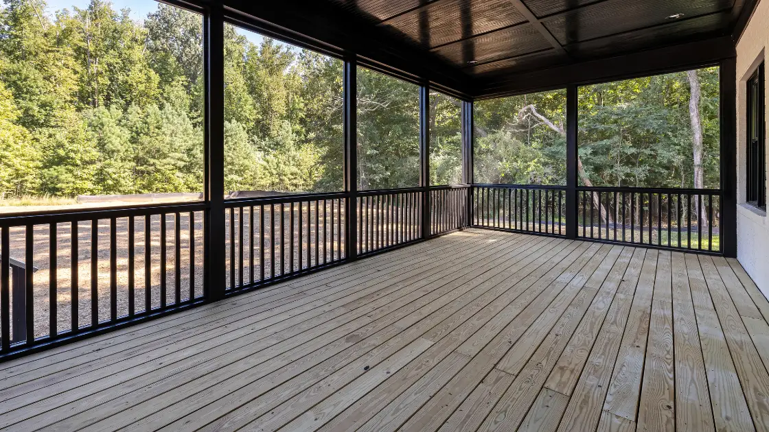 New Deck Design & Construction